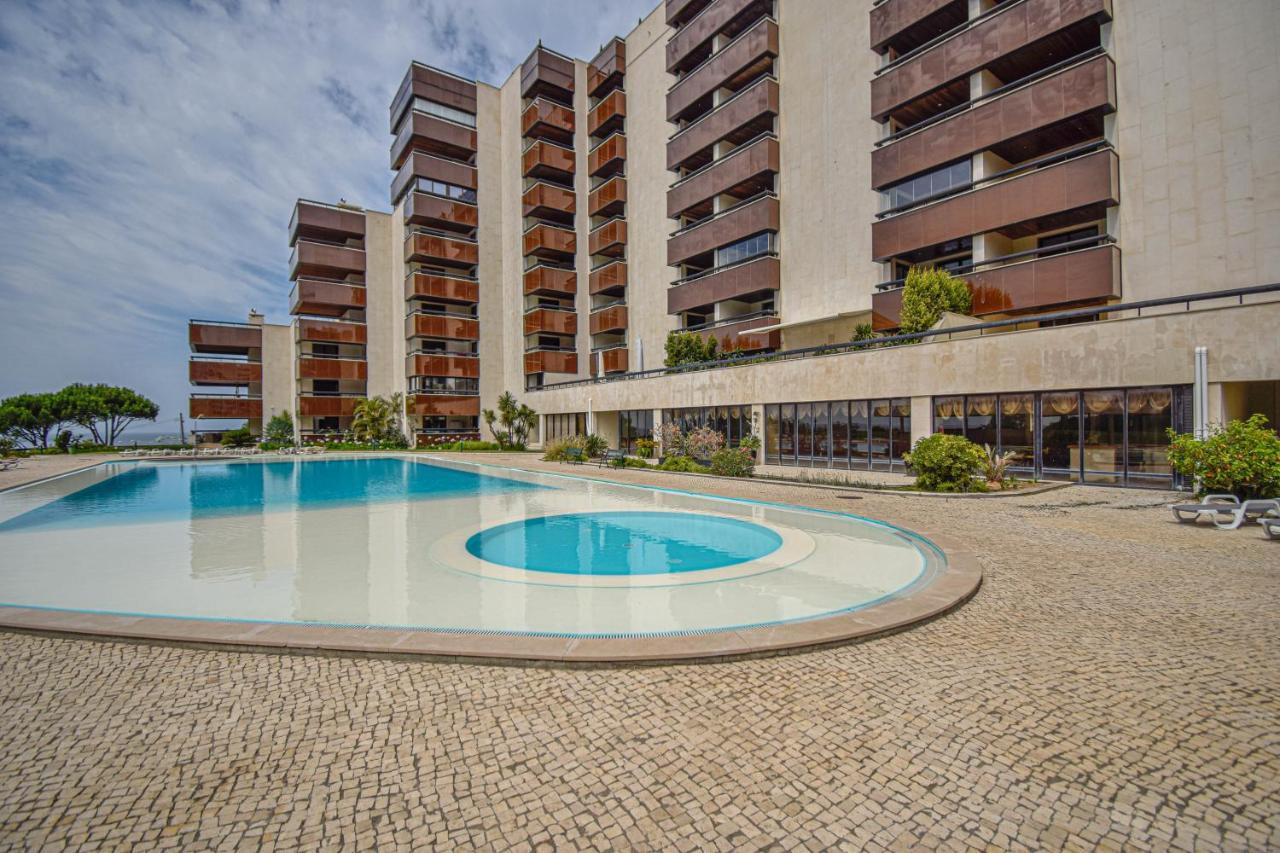 Stylish One Bedroom With Swimming Pool Appartement *
